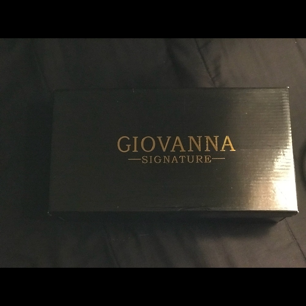 Giovanna heels